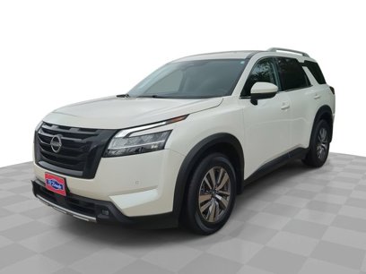 Used 2022 Nissan Pathfinder SL w/ SL Black Package