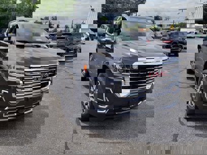 Used 2020 GMC Acadia SLE w/ Driver Convenience Package