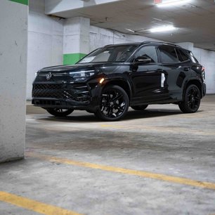 New 2025 Volkswagen Tiguan SE R-Line