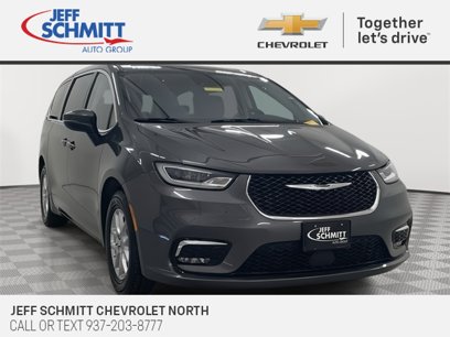 Used 2023 Chrysler Pacifica Touring-L
