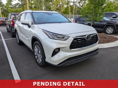 Used 2021 Toyota Highlander Limited