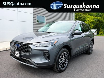 New 2024 Ford Escape SE
