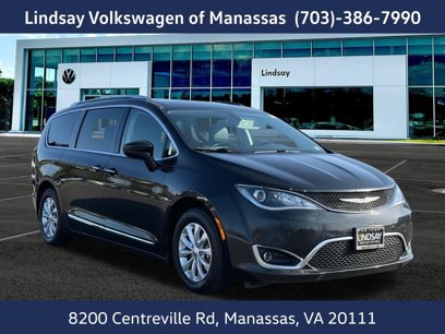 Used 2018 Chrysler Pacifica Touring-L