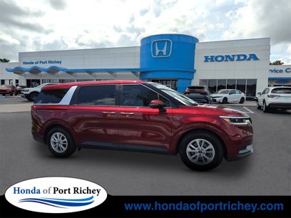 Used 2024 Kia Carnival LX
