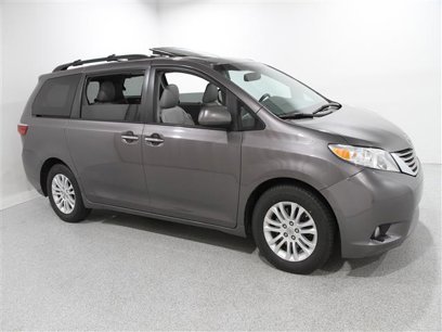 Used 2016 Toyota Sienna XLE Premium