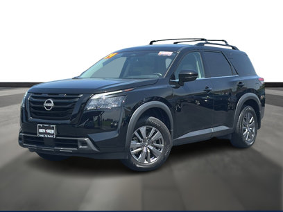 Used 2024 Nissan Pathfinder SV