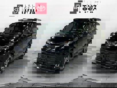 Used 2023 Toyota Sienna XLE