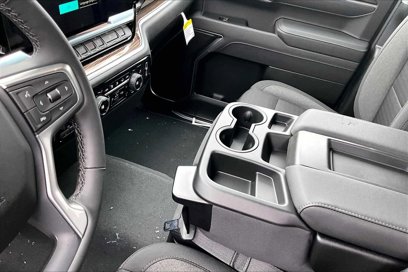 New 2025 Chevrolet Silverado 1500 LT