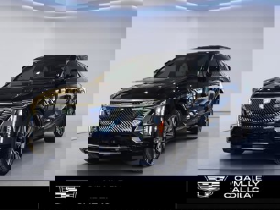 New 2025 Cadillac Lyriq Luxury
