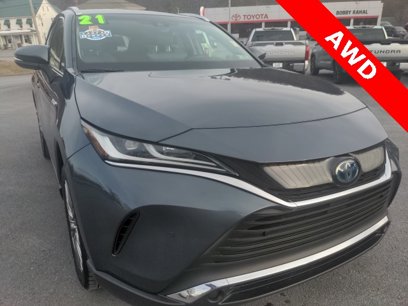 Used 2021 Toyota Venza XLE w/ Softex Package