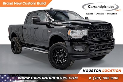Used 2024 RAM 2500 Tradesman w/ Chrome Appearance Group