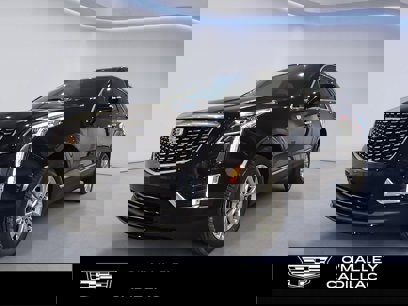 New 2025 Cadillac XT5 Luxury