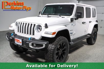 Used 2022 Jeep Wrangler Unlimited Sahara w/ Cold Weather Group