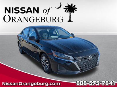 Used 2023 Nissan Altima 2.5 SV w/ SV Premium Package