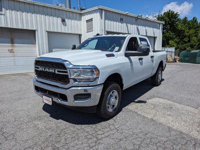 New 2024 RAM 2500 Tradesman w/ Chrome Appearance Group