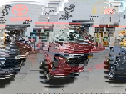 Used 2024 Chevrolet Trax LT w/ Driver Confidence Package