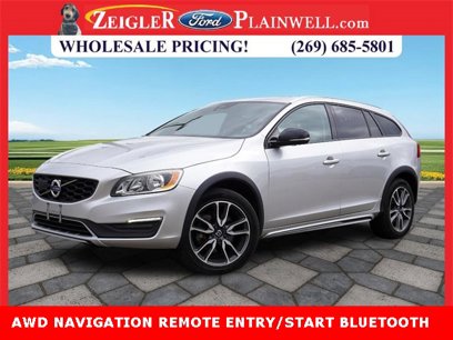 Used 2017 Volvo V60 T5 Cross Country w/ Convenience Package