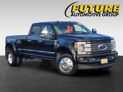 Certified 2019 Ford F450 Platinum w/ Platinum Ultimate Package