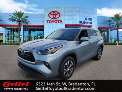 Used 2023 Toyota Highlander XLE