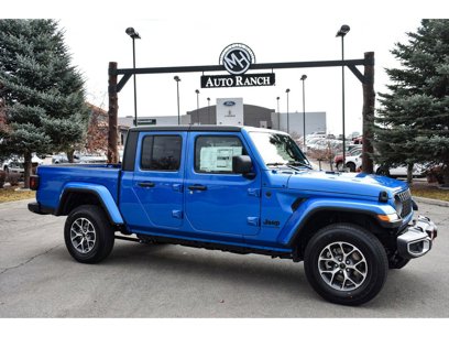 New 2024 Jeep Gladiator Sport