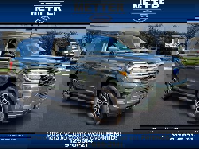 Used 2022 Ford Expedition XLT