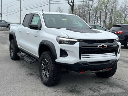 New 2025 Chevrolet Colorado ZR2 w/ Technology Package