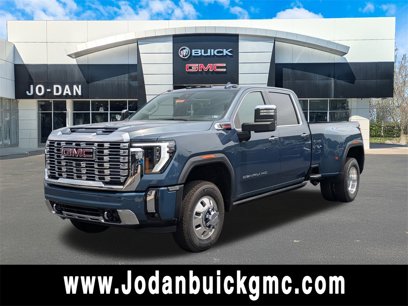New 2025 GMC Sierra 3500 Denali w/ Denali Reserve Package