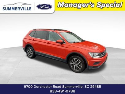 Used 2018 Volkswagen Tiguan SE w/ Panoramic Sunroof Package