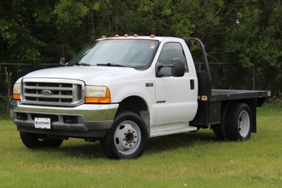 Used 2001 Ford F550 2WD Regular Cab Super Duty