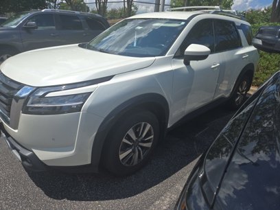 Certified 2022 Nissan Pathfinder SL