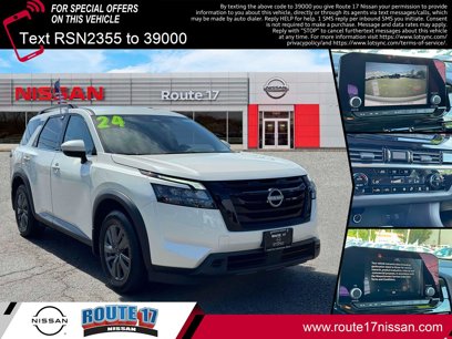 Used 2024 Nissan Pathfinder SV w/ Black Appearance Package