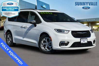 Used 2023 Chrysler Pacifica Limited