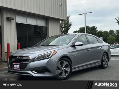 Used 2016 Hyundai Sonata Limited w/ Option Group 02