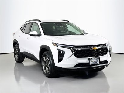 New 2025 Chevrolet Trax LT