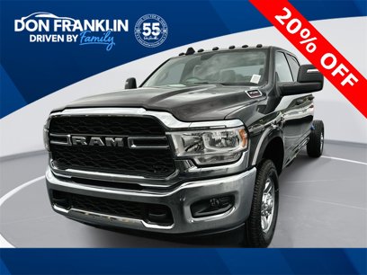 New 2024 RAM 3500 Tradesman w/ Chrome Appearance Group