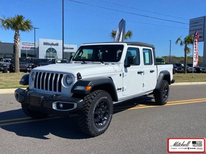 Certified 2023 Jeep Gladiator Sport w/ Trailer Tow Package