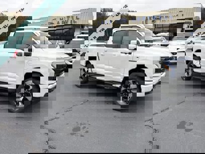 New 2023 Ford F150 Lightning Lariat