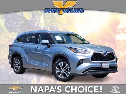 Used 2020 Toyota Highlander XLE