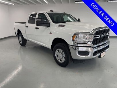 New 2024 RAM 2500 Tradesman w/ Chrome Appearance Group