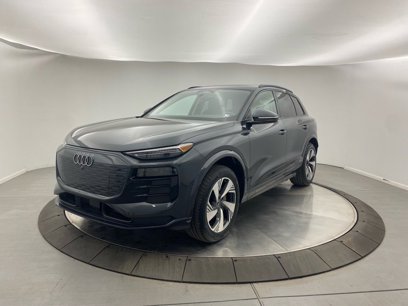 New 2025 Audi Q6 e-tron Premium Plus
