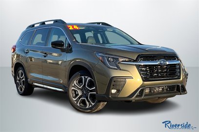 Used 2024 Subaru Ascent Limited w/ Technology Package
