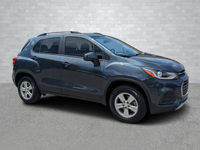 Used 2022 Chevrolet Trax LT w/ LT Convenience Package