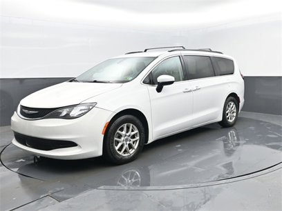 Used 2021 Chrysler Voyager Lxi