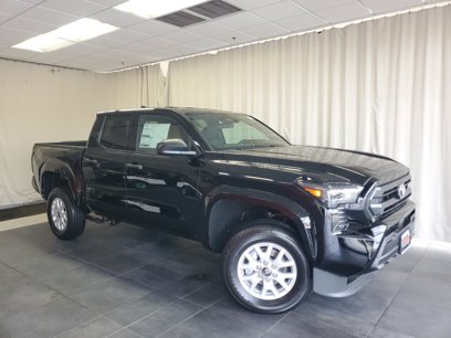 New 2025 Toyota Tacoma SR