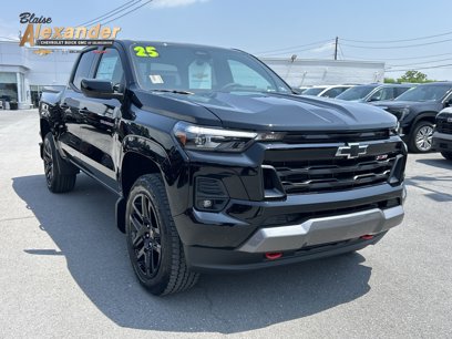 New 2025 Chevrolet Colorado Z71 w/ Z71 Convenience Package 2
