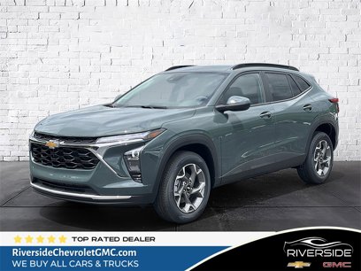New 2025 Chevrolet Trax LT w/ Driver Confidence Package
