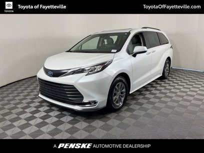Certified 2023 Toyota Sienna XLE