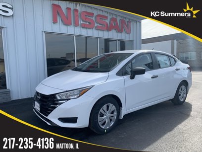 New 2025 Nissan Versa S w/ Trunk Package