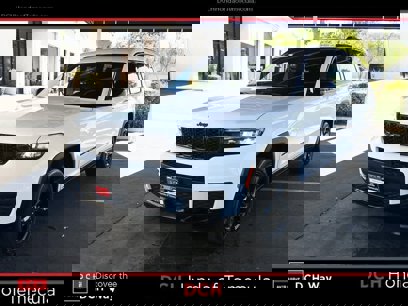 Used 2022 Jeep Grand Cherokee L Laredo