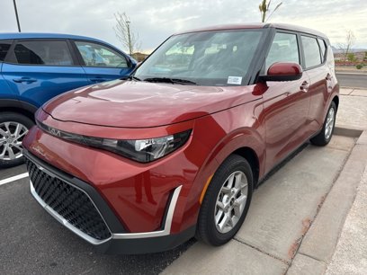 Used 2023 Kia Soul LX w/ LX Technology Package